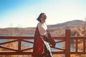 美女工程师扔下国企铁饭碗，从乖乖女到人气主播的华丽蜕变图片