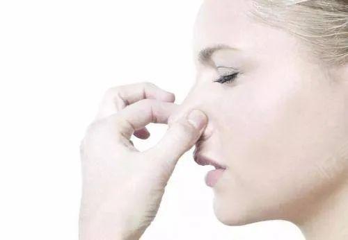 面部年轻化的最好方法 2026年面部年轻化的最好方法吃什么最快恢复