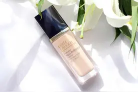 适合干皮的粉底液，雅诗兰黛水润，阿玛尼抗干燥，大救星是兰蔻图片