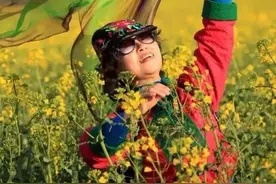 丝巾真是太神奇，封印了中国大妈的气质，却解锁了法国女人的优雅图片