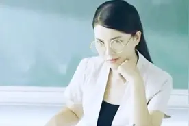 美女老师竟然如此监考视频封面