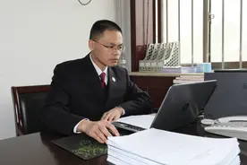 菏检之星 | 刘峰：勤于钻研，成就案管“业务专家”图片