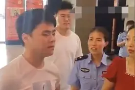 失散重聚是一个悲剧的结束还是开始？相认时儿子问妈，您怎么称呼图片