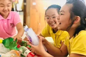 带上冰冻矿泉水瓶去上学，宁波这所学校的“降温”方式环保又有趣图片