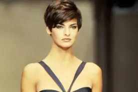 加拿大超模隐退5年后勇敢承认整型失败，冷冻溶脂手术致永久毁容图片