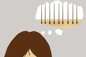 头发经常痒，用手一抠，指甲里满满的白泥，怎么办？图片