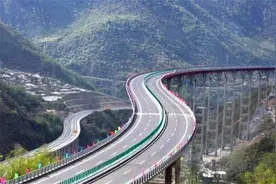 谁是真正的“基建狂魔”？武汉、南通、绍兴超乎你想象的强大图片