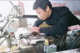 只要活着就有机会！南阳小伙5岁时高位截瘫，后来靠贴膜在城里买了房图片