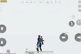 “吃鸡”出现“2个世界”，1种队友抢着退，1种自己不退没法玩图片