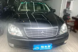广东12代皇冠，现在只要11万就可以入手？网友：曾经多少人的梦想图片