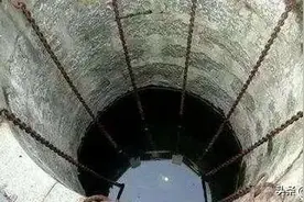 深井锁龙千年流传图片