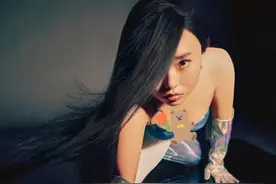 《男人装》大片：赵丽颖最飒，李雪琴最low，刘诗诗最野，蔡明最A图片