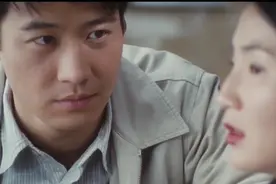 跟景甜分手后与初恋旧情复燃？张继科看向她的眼神太深情了吧图片