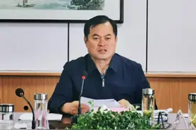 太白县召开县委常委班子脱贫攻坚巡视考核整改专题民主生活会图片