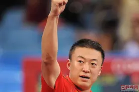 北京奥运会王皓再遇柳承敏，马琳击败两强敌，男团全胜夺金图片