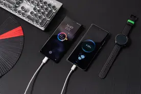 vivo X70 Pro+ PK 华为P50 Pro！孰强孰弱，实际表现碰一碰图片