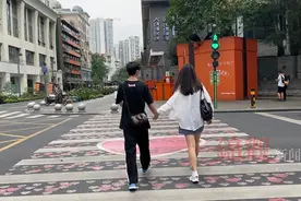 浪漫满分！成都这条爱情专线情意浓浓图片
