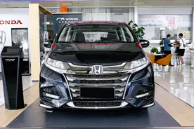 油耗比轿车还省的大7座MPV，日系合资高配高品质，实拍本田奥德赛图片