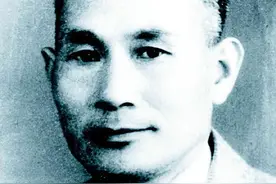 项与年：特科神枪手，为送绝密情报敲掉四颗门牙，挽救10万人图片