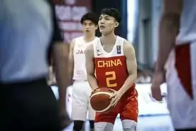 人小鬼大！徐杰接强投命中，奥运会落选赛，他是杜锋最大惊喜图片