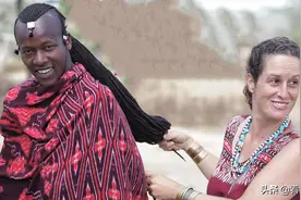 德国女孩抛下一切，远嫁非洲原始部落，没水没电也很幸福图片