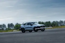 活久见！星越S吊打美国标准，国产车已经这么强了？图片