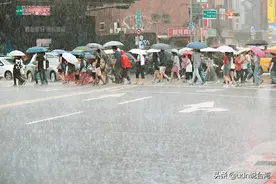 水肿、痰多…大雨狂下湿气太重？看身体10大讯号就知道图片