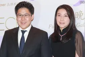 郭晶晶小女儿罕见曝光，一家5口搬入1.5亿豪宅！霍震霆送搬家礼图片