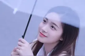 借用一句广告：你本来就很美~绝对是清新自然，百看不厌的那种图片