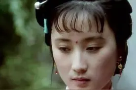 香菱陈剑月退休忙带孙？曾和六小龄童演夫妻，和侯长荣恩爱34年图片