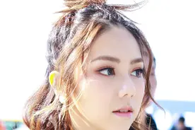 从街头歌手到明星，刘宇宁唱功碰瓷样样精通，拉踩邓紫棋嘲讽肖战图片