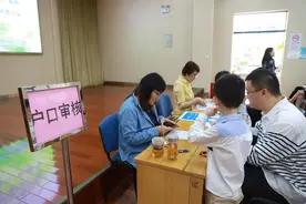 减负过后，公办、民办小学的差距日益明显，已有家长开始后悔了图片