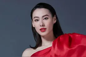 是嘲笑？还是暗暗羡慕她成为“人生赢家”图片