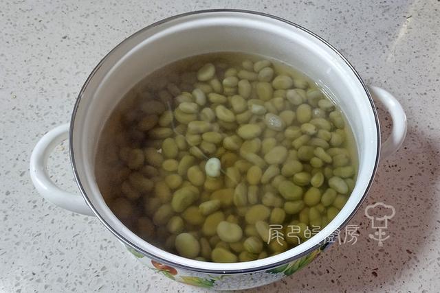 这食材含“8种天然氨基酸”于1身，膳食纤维排第一，全身都是宝