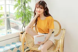 女生拍照姿势大全，17个女生拍照好看姿势，拍出满满少女感图片