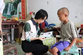 事实孤儿”，谁来救？图片
