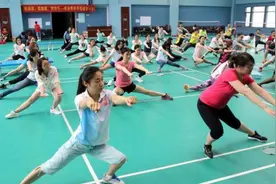 「羽球教学」第五节：羽毛球动态热身(高级+多图)图片