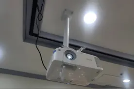 家用与商用的投影机有何区别？了解一下：明基的E520、H890M图片