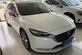 马自达阿特兹开了不到一年，卖到二手车市场不足17万图片