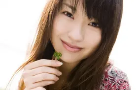 日本女星户田惠梨香图片