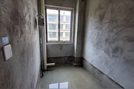 开发商送的新风系统，拆不拆？业主：住9年，总共开了不到5分钟图片