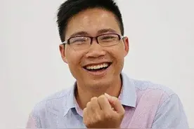 他10次高考只为清华，36岁才毕业，网友：为了“名牌”失去青春图片