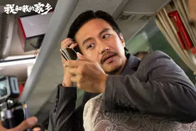 《我和我的家乡》土大款邓超还有治沙人身份，让高冷闫妮肃然起敬图片