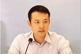 拜师马云，安家广州，郭晶晶的小叔子，成了霍家商业帝国准继承人？图片