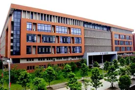2020发布中国最好民办大学排名-文华学院第二图片