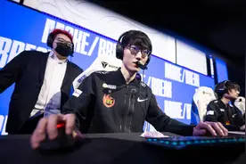 外网热议FPX战胜C9：Perkz以一己之力输掉了比赛图片