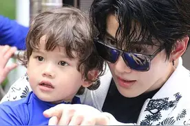 泰星Mike状告前女友，千万抚养费却难见儿子，女方人设崩塌图片