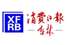 动图惊魂！两男童扒停电梯后被卡电梯井图片