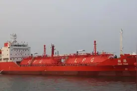 中船广西首艘按新规范设计建造的LPG船正式交付图片