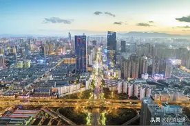 十年GDP增速全国第三，昆明凭什么？图片